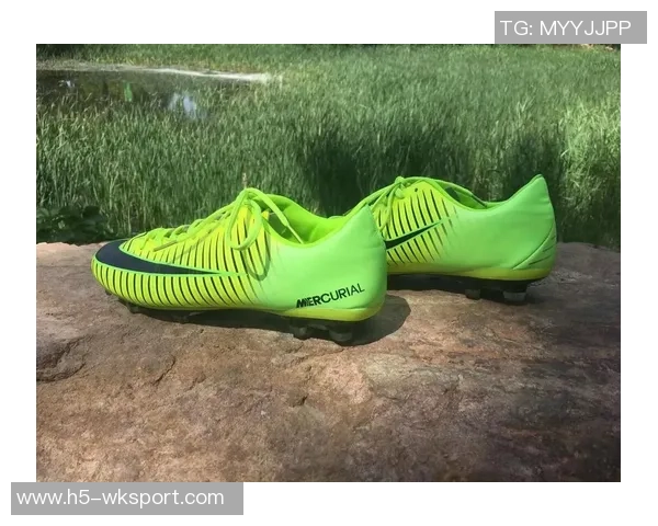 耐克刺客9代足球鞋全新上市助力球场表现提升与舒适体验完美结合